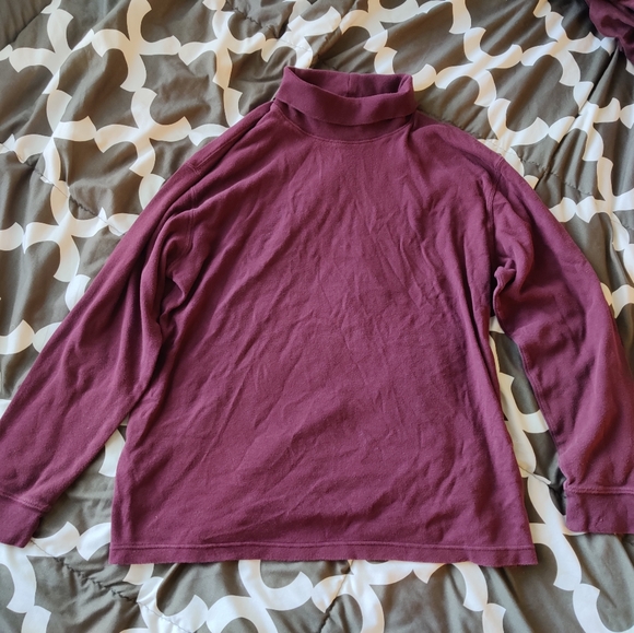 🤑4 for $20| St. John's Bay maroon turtleneck - Picture 5 of 5